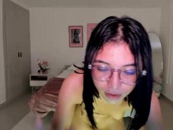 zenith_glow webcam model stream image