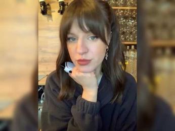 Yummypopka webcam model stream image