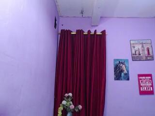 Archie Blossom webcam flirt4free model stream image