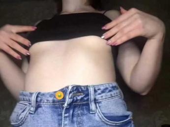 YourSteffie webcam model stream image