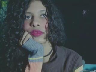 Petite Ariana webcam flirt4free model stream image