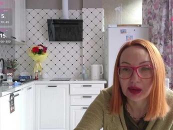 Pink-Lips webcam model stream image