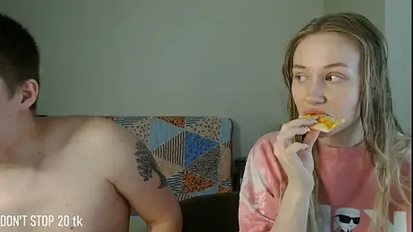MikeXEmilia webcam model stream image