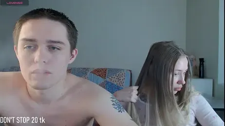 MikeXEmilia webcam model stream image