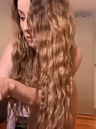 RoxxyDallas webcam model stream image