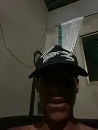 Aleexxx_2005 webcam model stream image