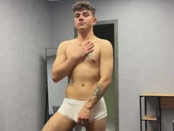 maxwoolf webcam model stream image