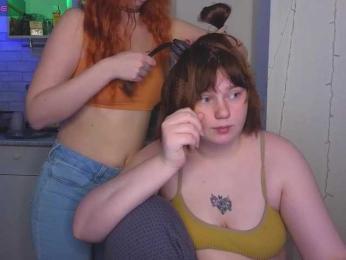radianttwoX webcam bongacams model stream image
