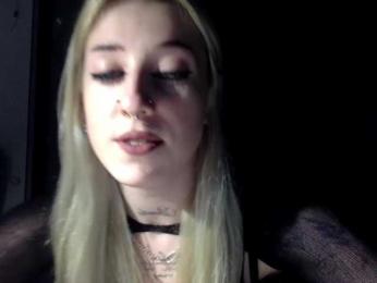 EmmyHot webcam bongacams model stream image