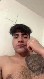 Jovencitobcn21 webcam model stream image