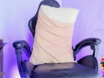 arya_lorens webcam model stream image