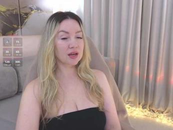 LELEYA webcam model stream image