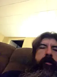 DaddyBadTouches webcam model stream image