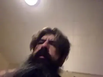 DaddyBadTouches webcam model stream image