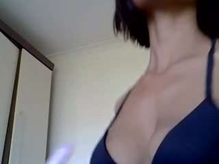 annalon webcam model stream image