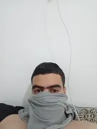 CognateVaunt webcam model stream image