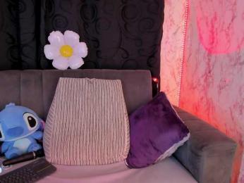 laurencamila1 webcam model stream image