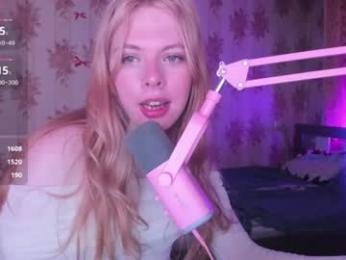 cutie_bambi_ webcam chaturbate model stream image