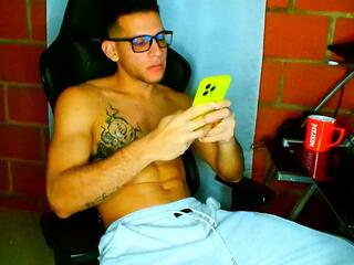 Mike Sanderss webcam model stream image