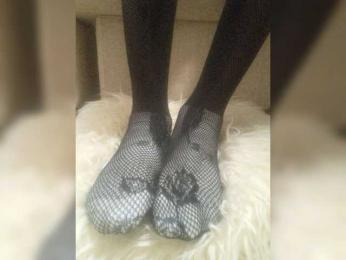 Juanitamami webcam model stream image