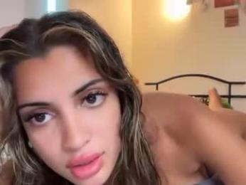 freya_vale webcam model stream image
