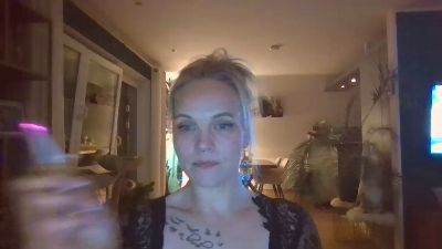 Mr_und_Mrs_Foxi webcam cam4 model stream image