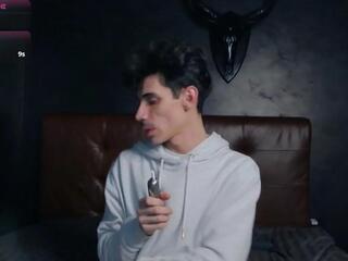 Leon Lovett webcam flirt4free model stream image