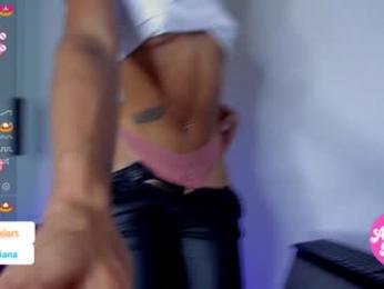 ariana_klart webcam model stream image