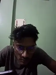 crish09 webcam model stream image