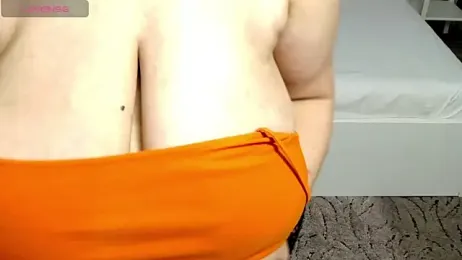 LadyLibely webcam model stream image