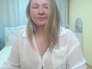 Sally Verda webcam model stream image
