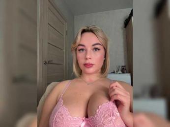 Mila-m webcam bongacams model stream image