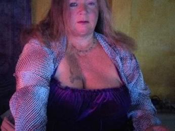 lady-vamp webcam model stream image