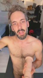 Oppossum webcam model stream image