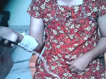 Sakshisissy-44 webcam model stream image