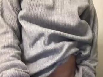 yungbull06 webcam model stream image