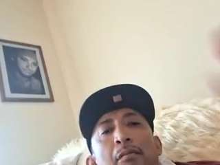 bluntgeese webcam model stream image