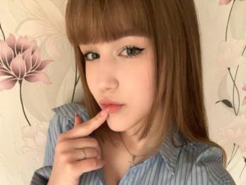SharikaGlidden webcam model stream image