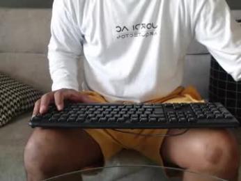 dirty_27cms webcam model stream image