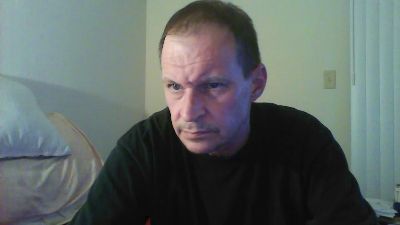 Leonoak1_ webcam model stream image