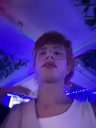 Bay_freedo webcam model stream image