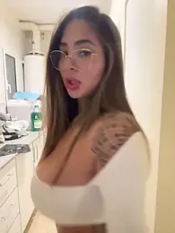 maferalvarexxx webcam stripchat model stream image