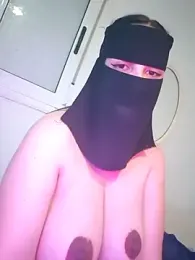 om_tiz webcam model stream image