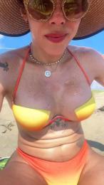leahtop webcam cam4 model stream image