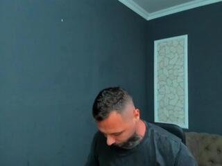 Brian Hunt webcam model stream image