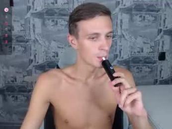 oliverfresh webcam chaturbate model stream image