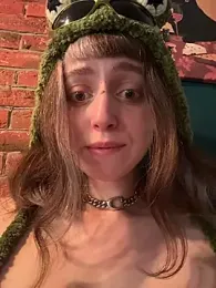 Crazy__Frog webcam model stream image