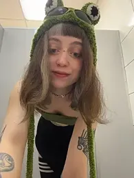 Crazy__Frog webcam model stream image