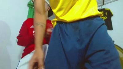 Skinny23cm webcam cam4 model stream image