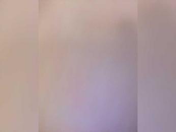 kleinelove webcam model stream image